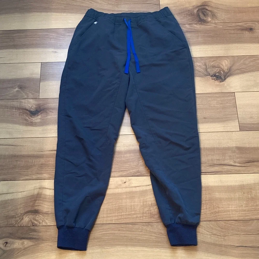 Figs Tansen Gray Jogger Scrub Panta